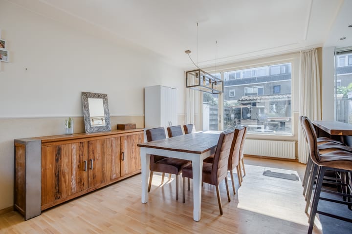 Foto 3 van Curielaan 11