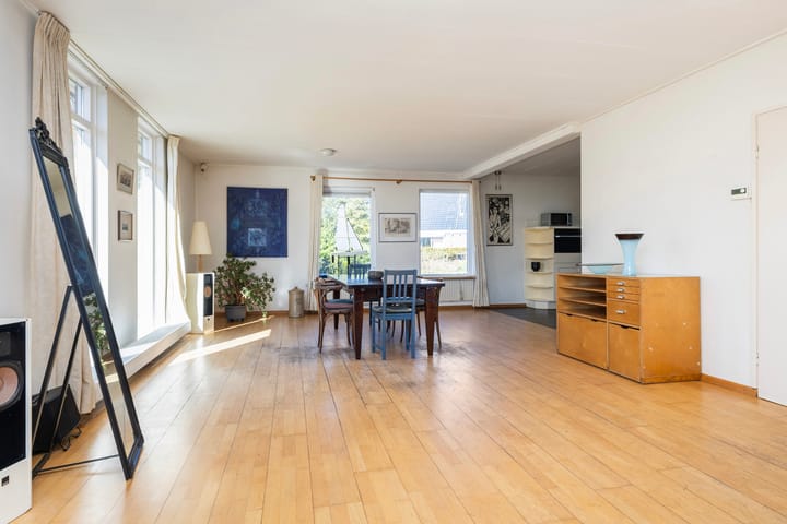 Foto 5 van de Tinge 4