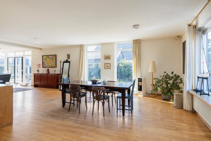 Foto 12 van de Tinge 4