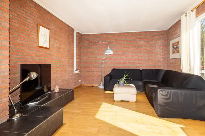 Foto 14 van de Tinge 4