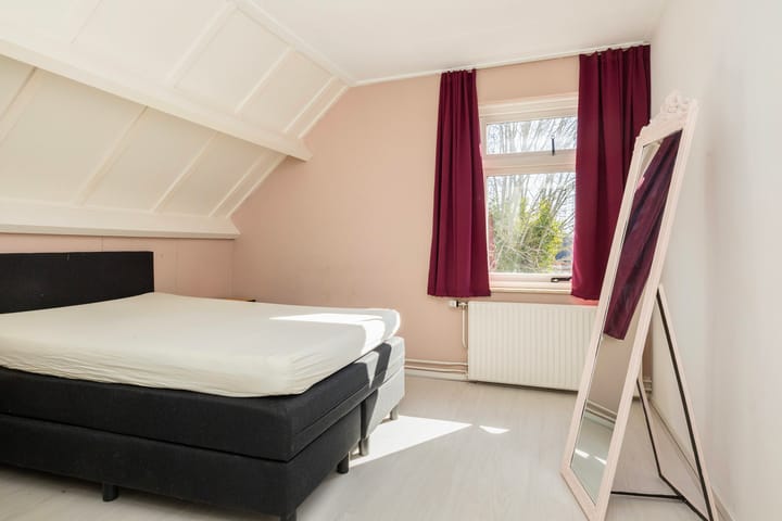 Foto 20 van de Tinge 4