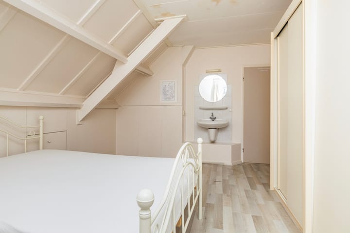 Foto 24 van de Tinge 4