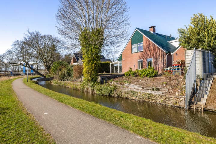 Foto 34 van de Tinge 4