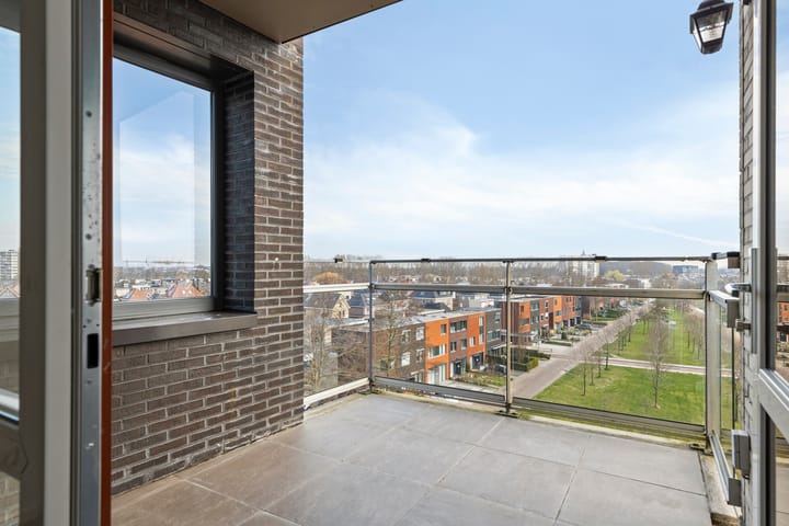 Photo 4 of John Denverlaan 60