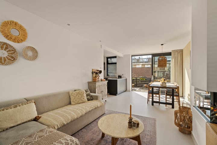 Foto 8 van van Galenstraat 5