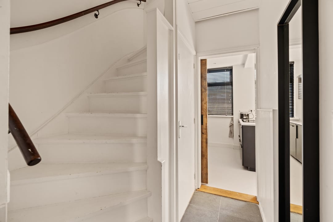 Foto 16 van van Galenstraat 5