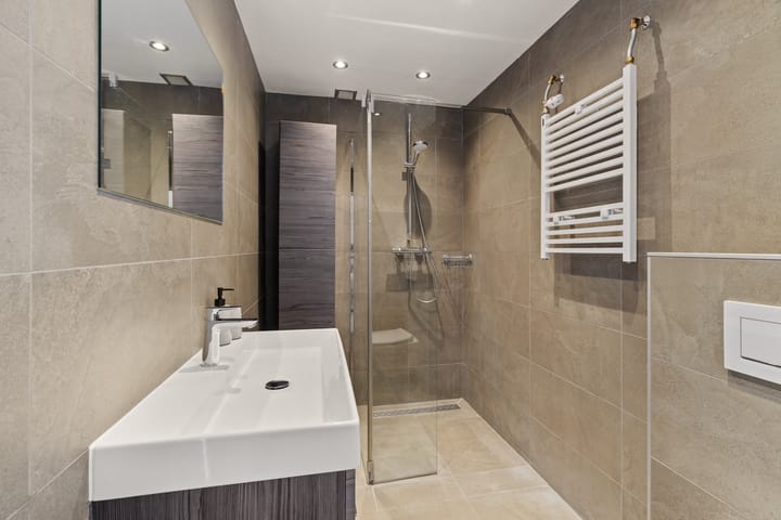 Foto 20 van van Galenstraat 5