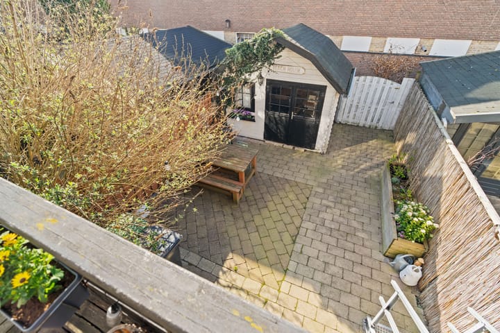 Foto 28 van van Galenstraat 5