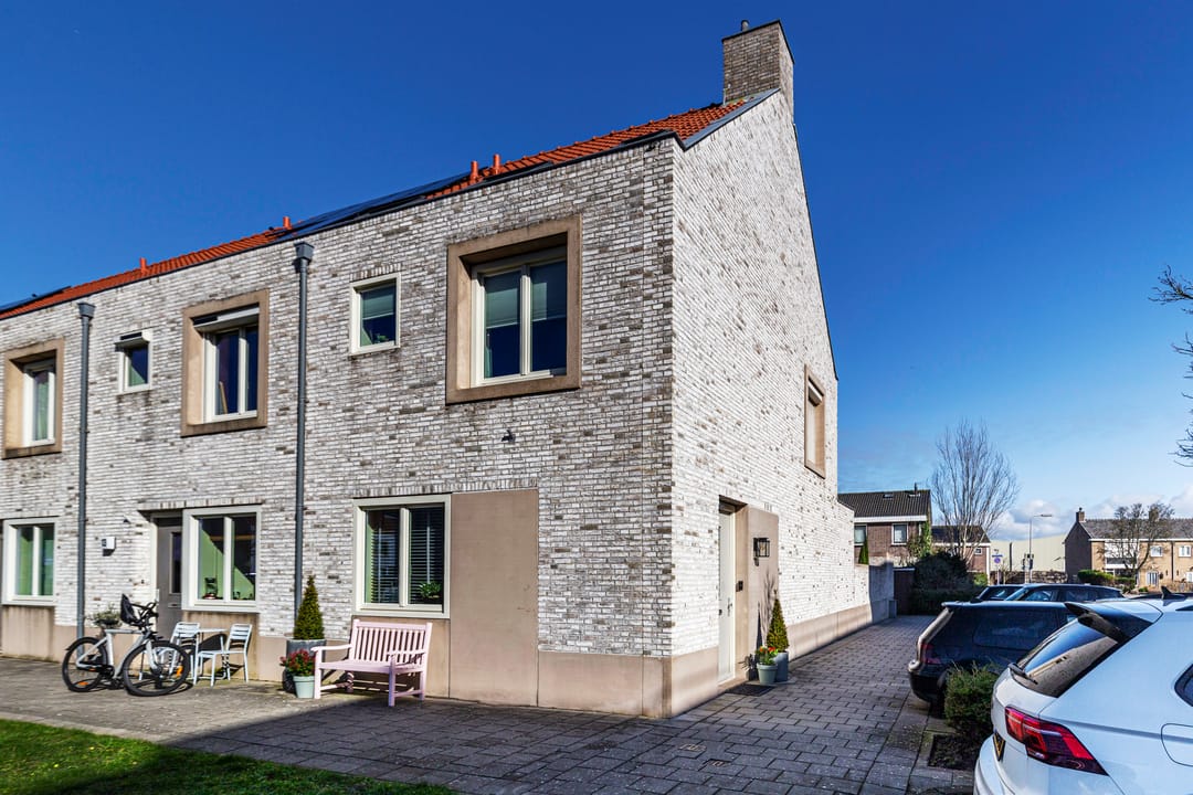 Foto 1 van Van Cralingenstraat 15