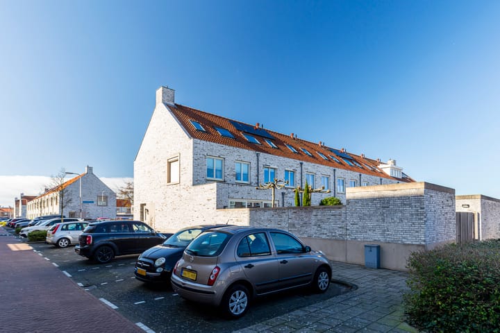 Foto 36 van Van Cralingenstraat 15