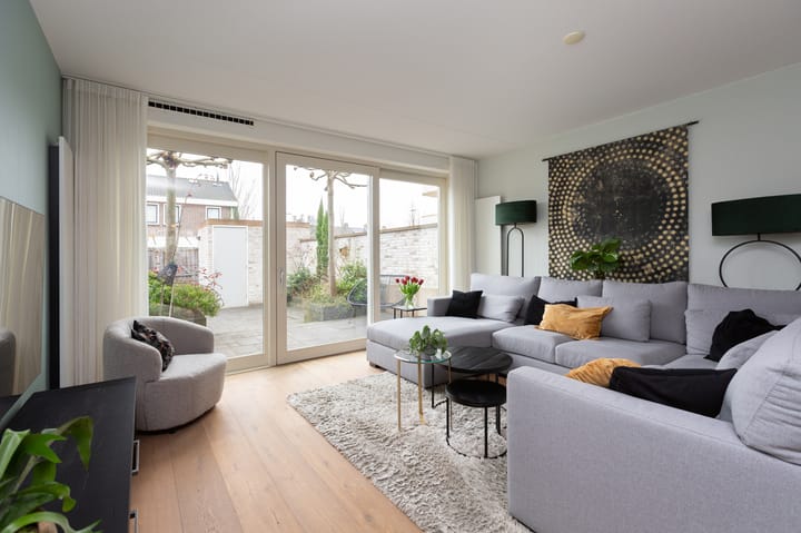 Foto 14 van Van Cralingenstraat 15