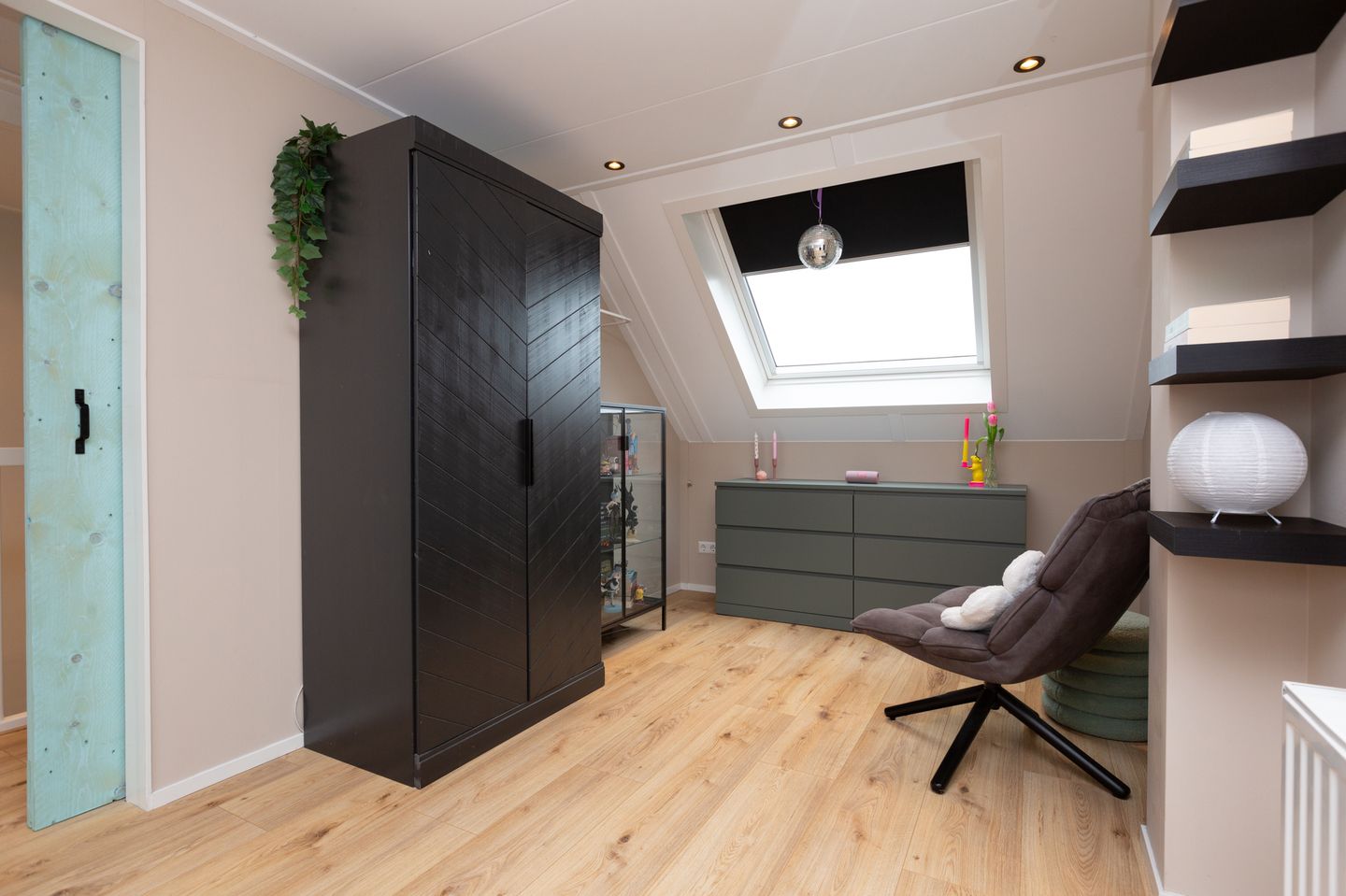 Foto 34 van Van Cralingenstraat 15