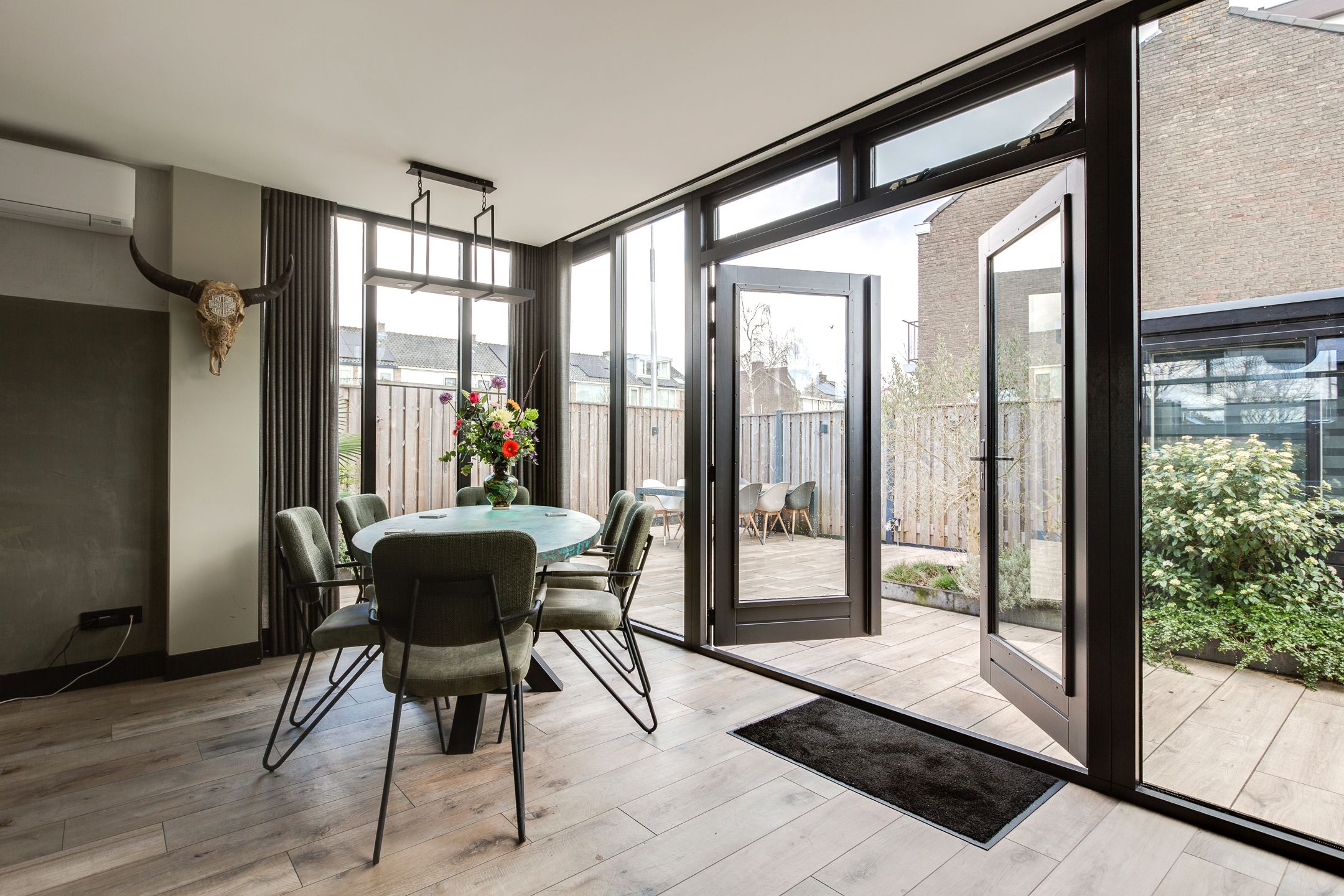 Foto 9 van Swemcoperlaan 9