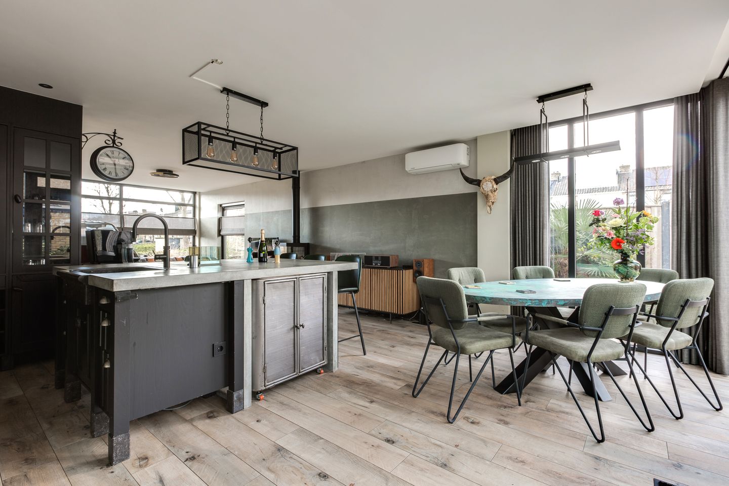 Foto 10 van Swemcoperlaan 9