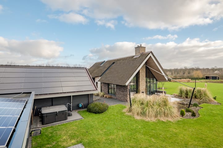 Foto 46 van Molenstraat 6