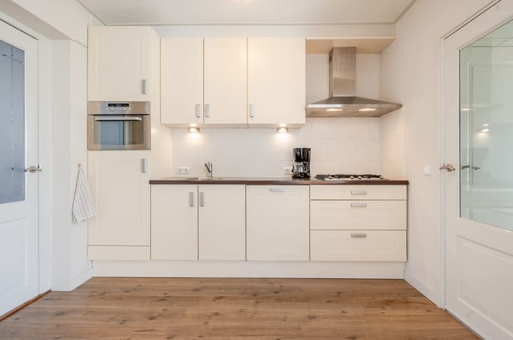 Photo 10 of van Gulickstraat 8