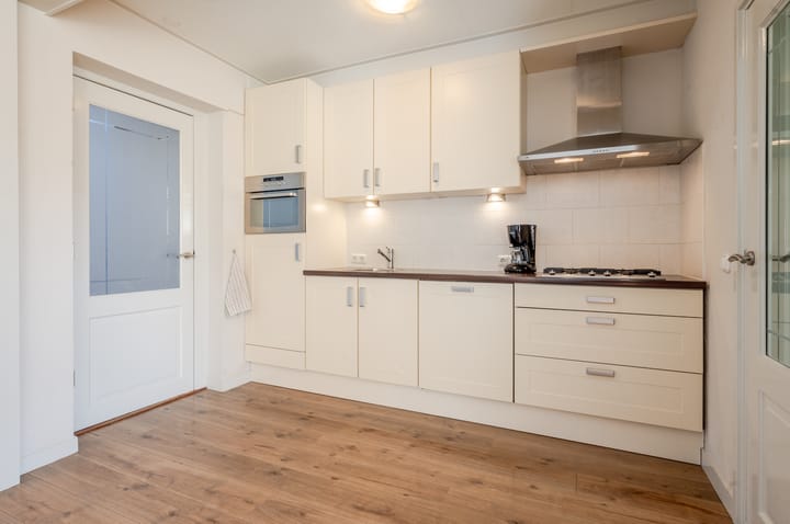 Photo 11 of van Gulickstraat 8