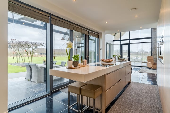 Foto 11 van Molenstraat 6