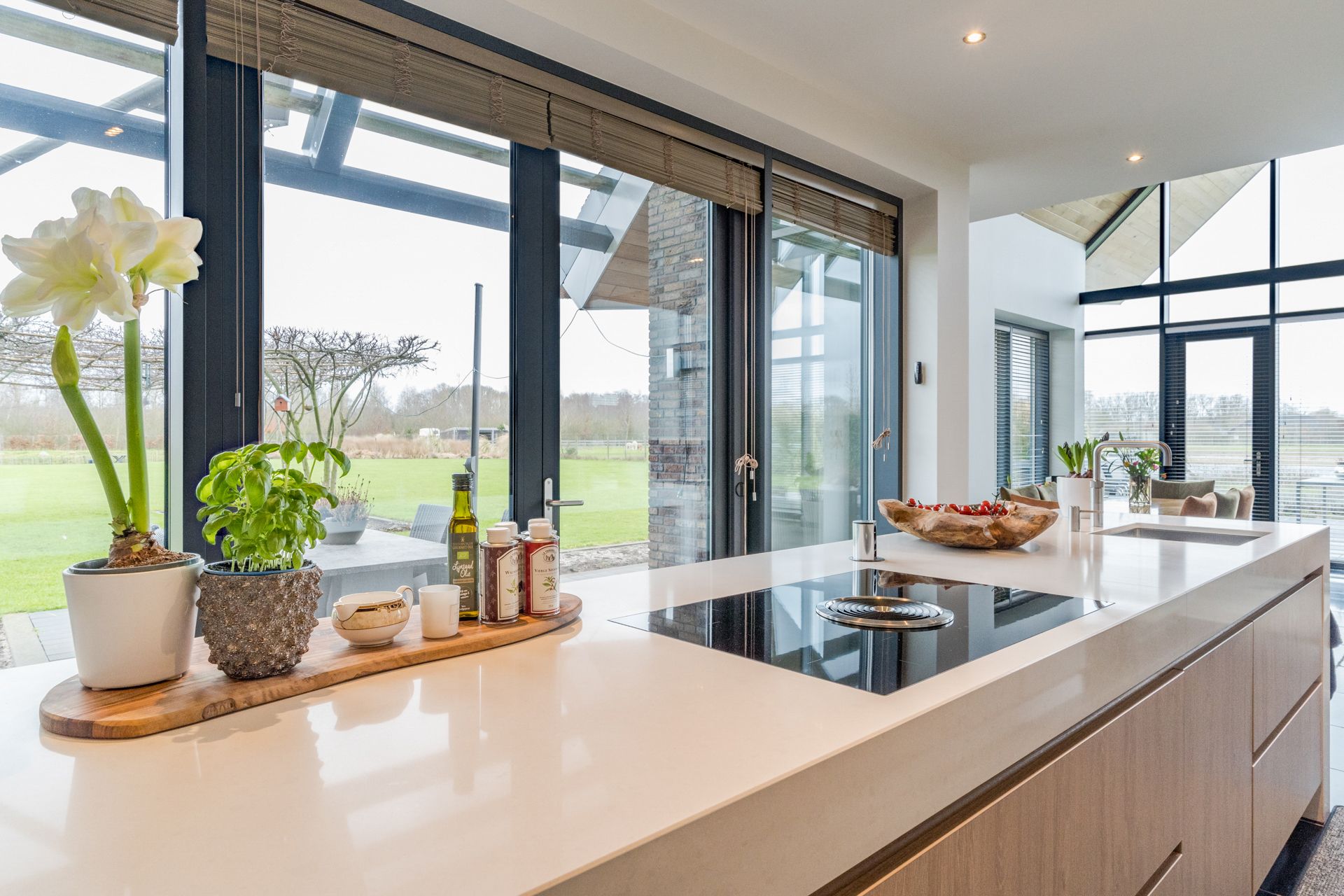 Foto 12 van Molenstraat 6