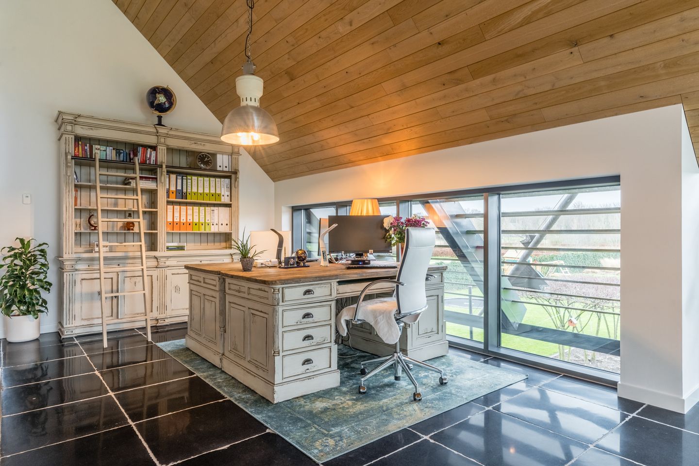 Foto 29 van Molenstraat 6