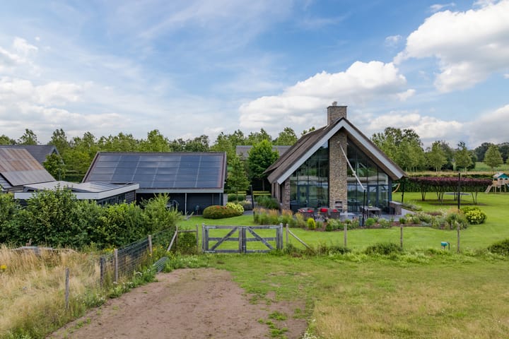 Foto 49 van Molenstraat 6