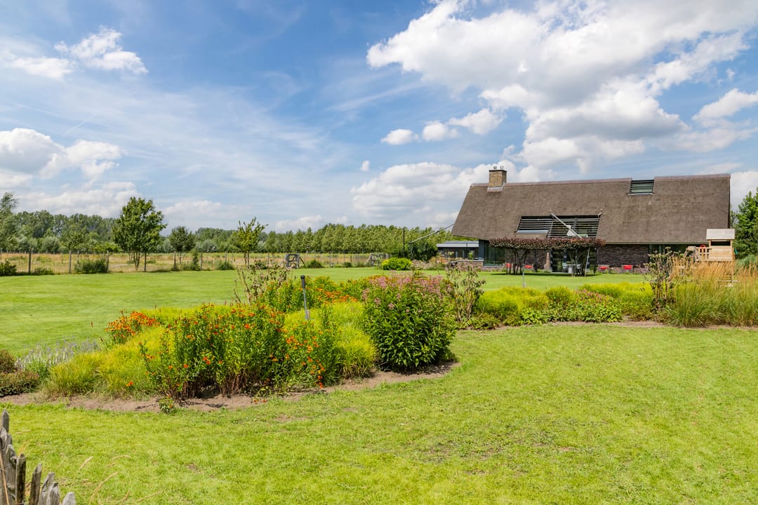 Foto 52 van Molenstraat 6