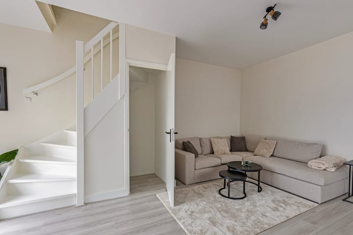 Foto 11 van Fröbelstraat 6