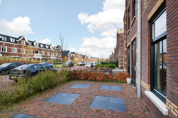 Foto 6 van Thomas Mannsingel 158