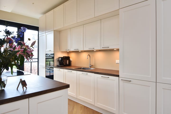 Foto 18 van Thomas Mannsingel 158