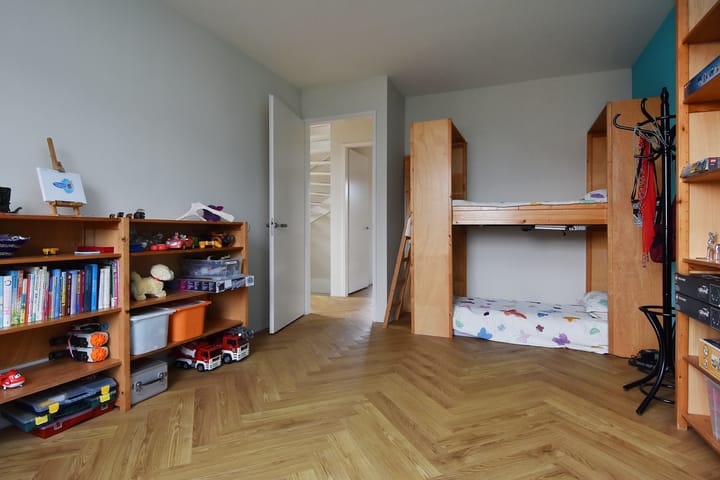 Foto 30 van Thomas Mannsingel 158