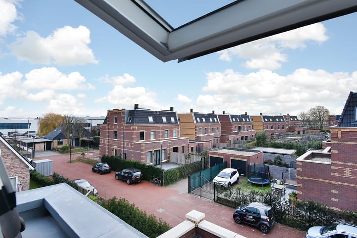 Foto 39 van Thomas Mannsingel 158