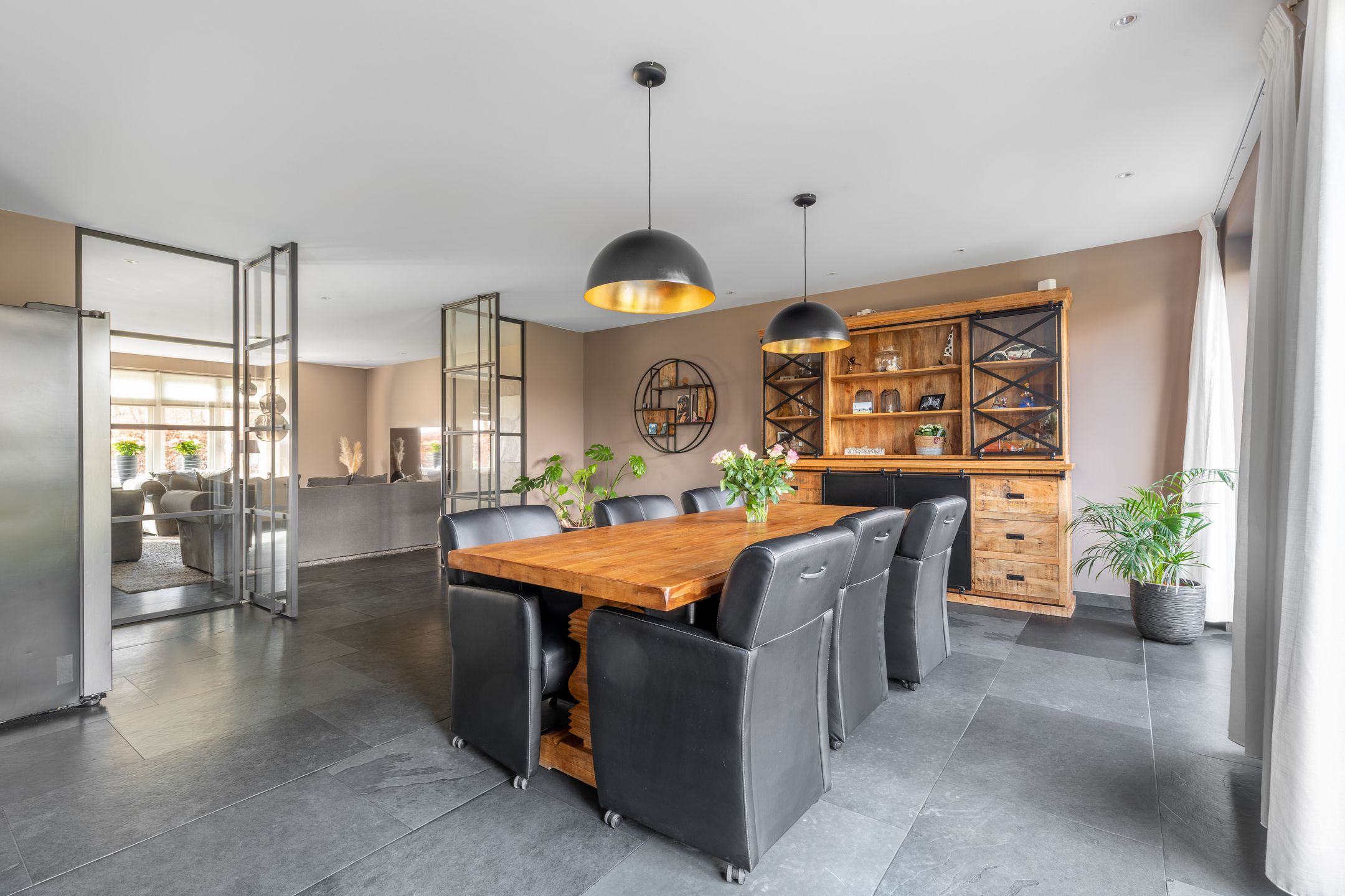 Foto 15 van Oude Haarlemmerweg 81