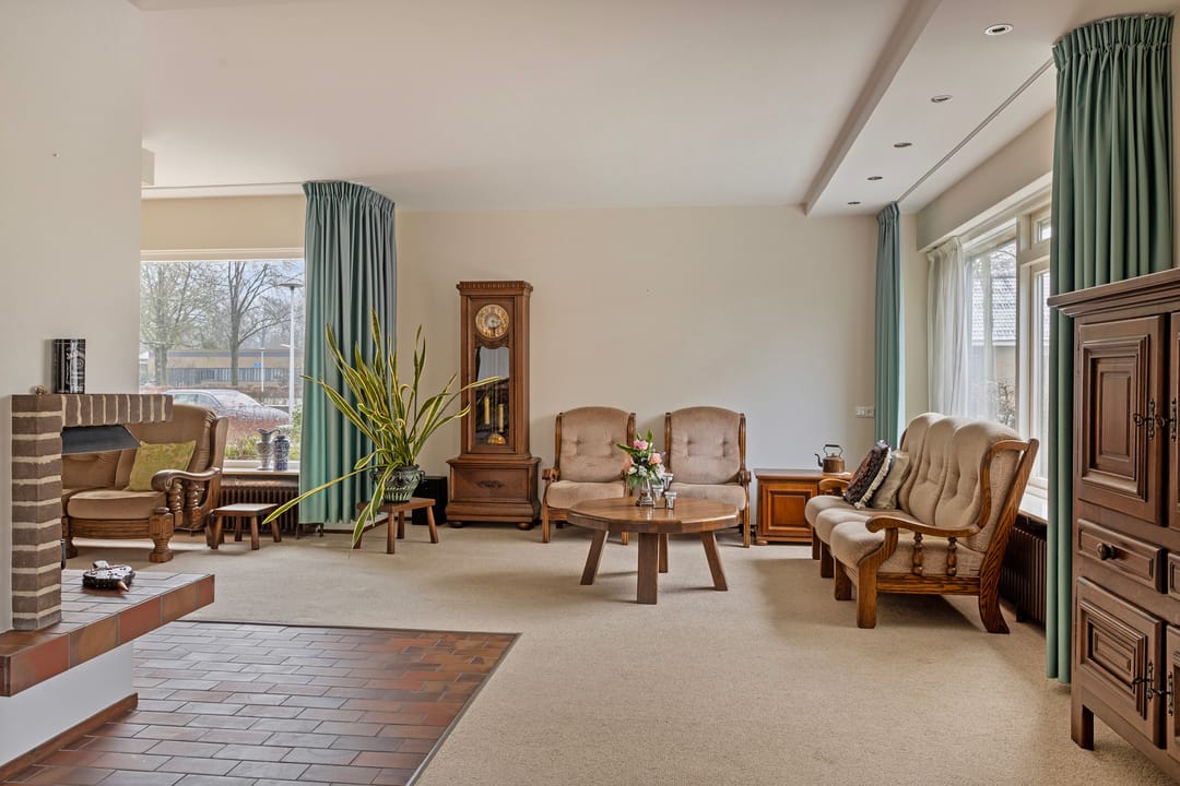 Photo 8 of Theo van Loonstraat 23