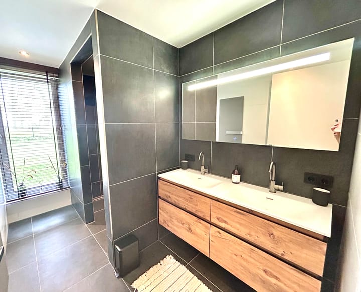 Foto 29 van Vierhonderdpolderdijk 3-A