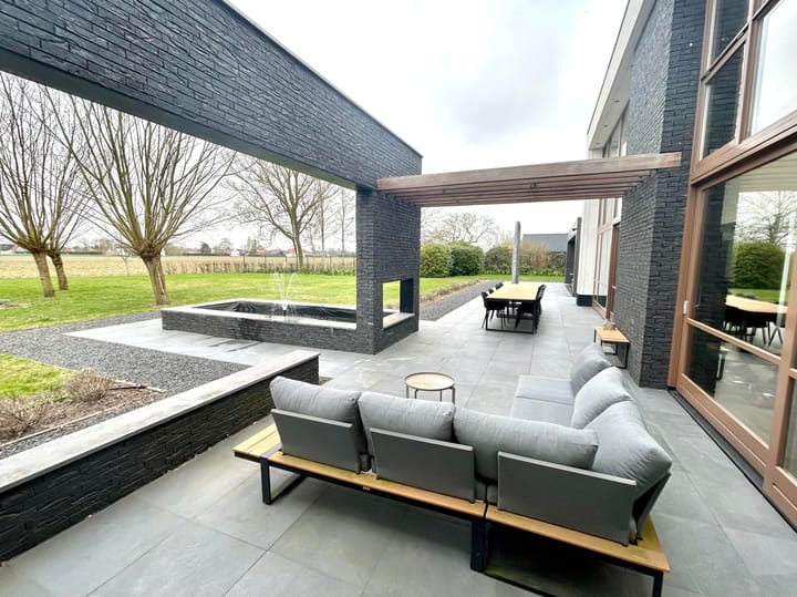 Foto 48 van Vierhonderdpolderdijk 3-A