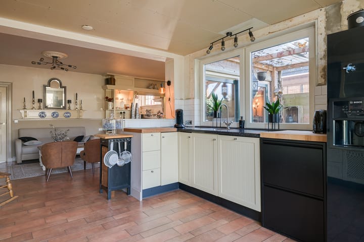 Foto 17 van Leliestraat 24