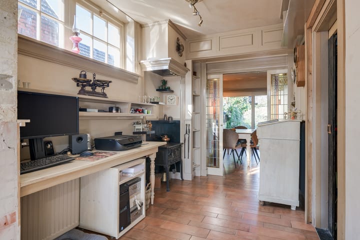 Foto 20 van Leliestraat 24