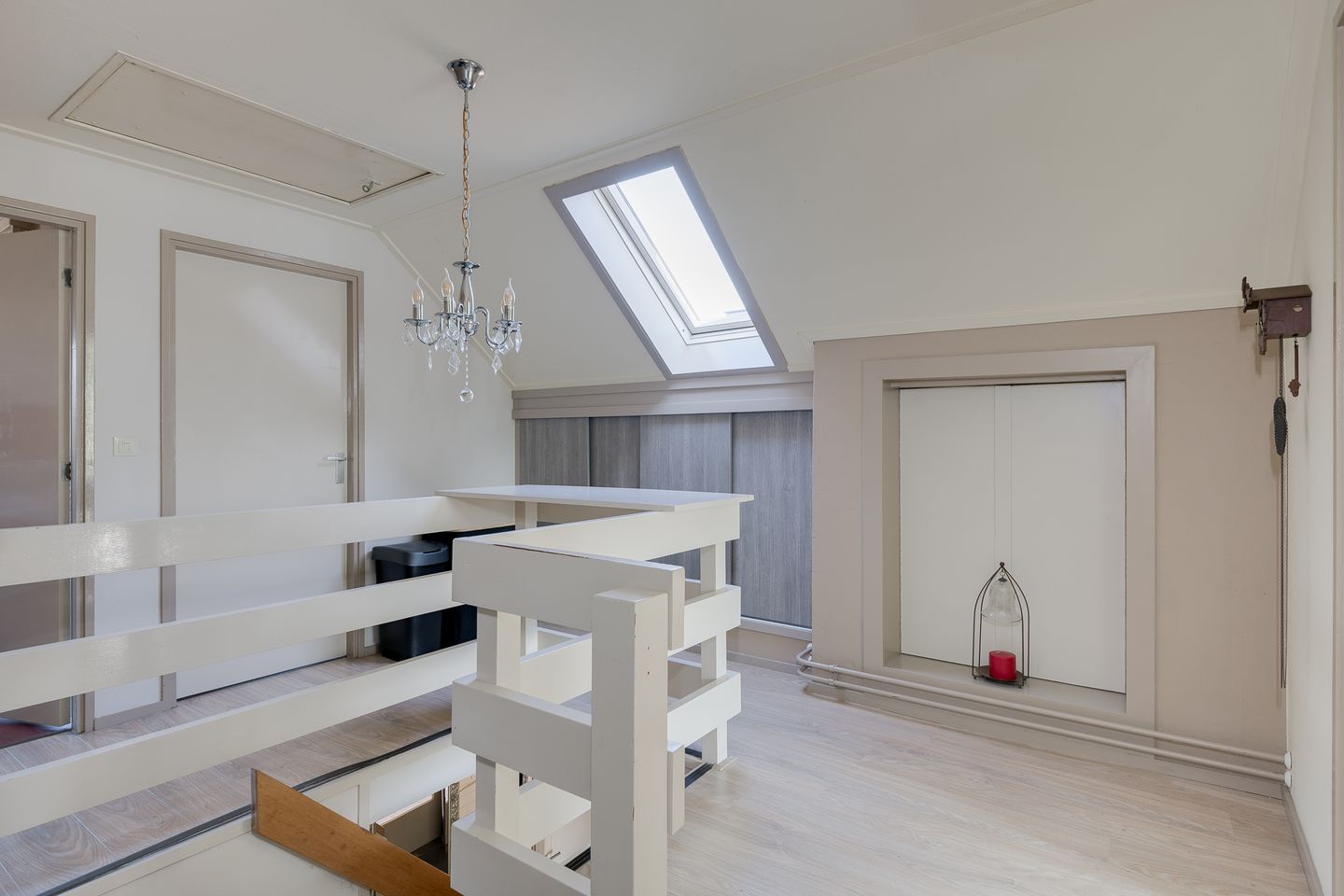 Foto 35 van Leliestraat 24