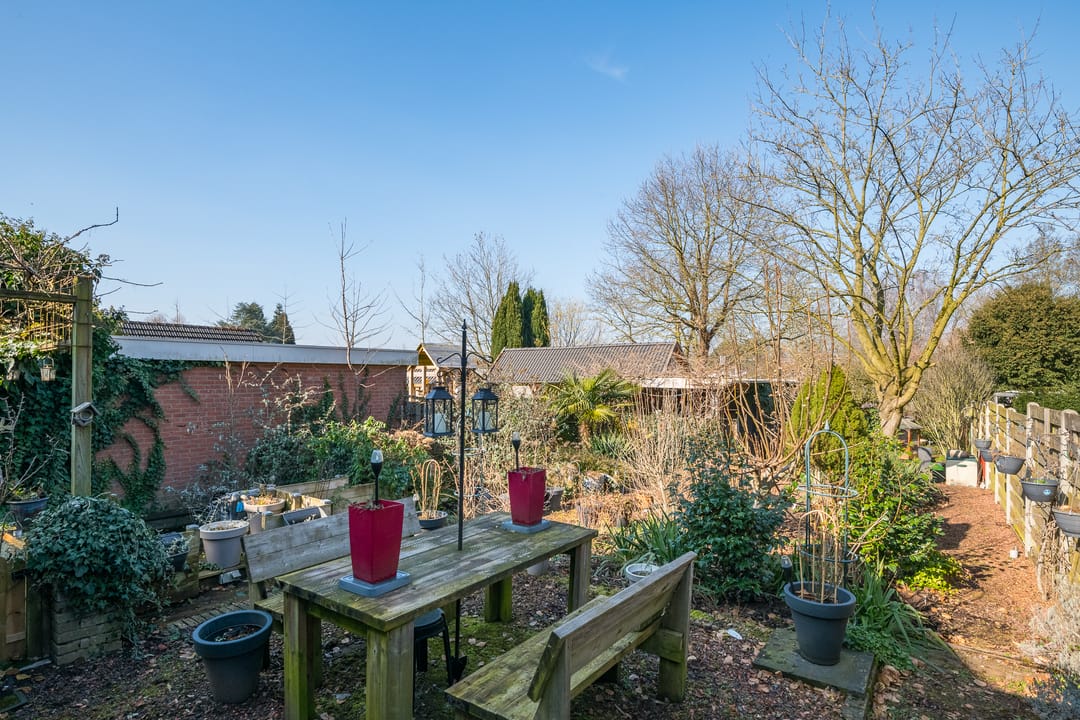 Foto 38 van Leliestraat 24