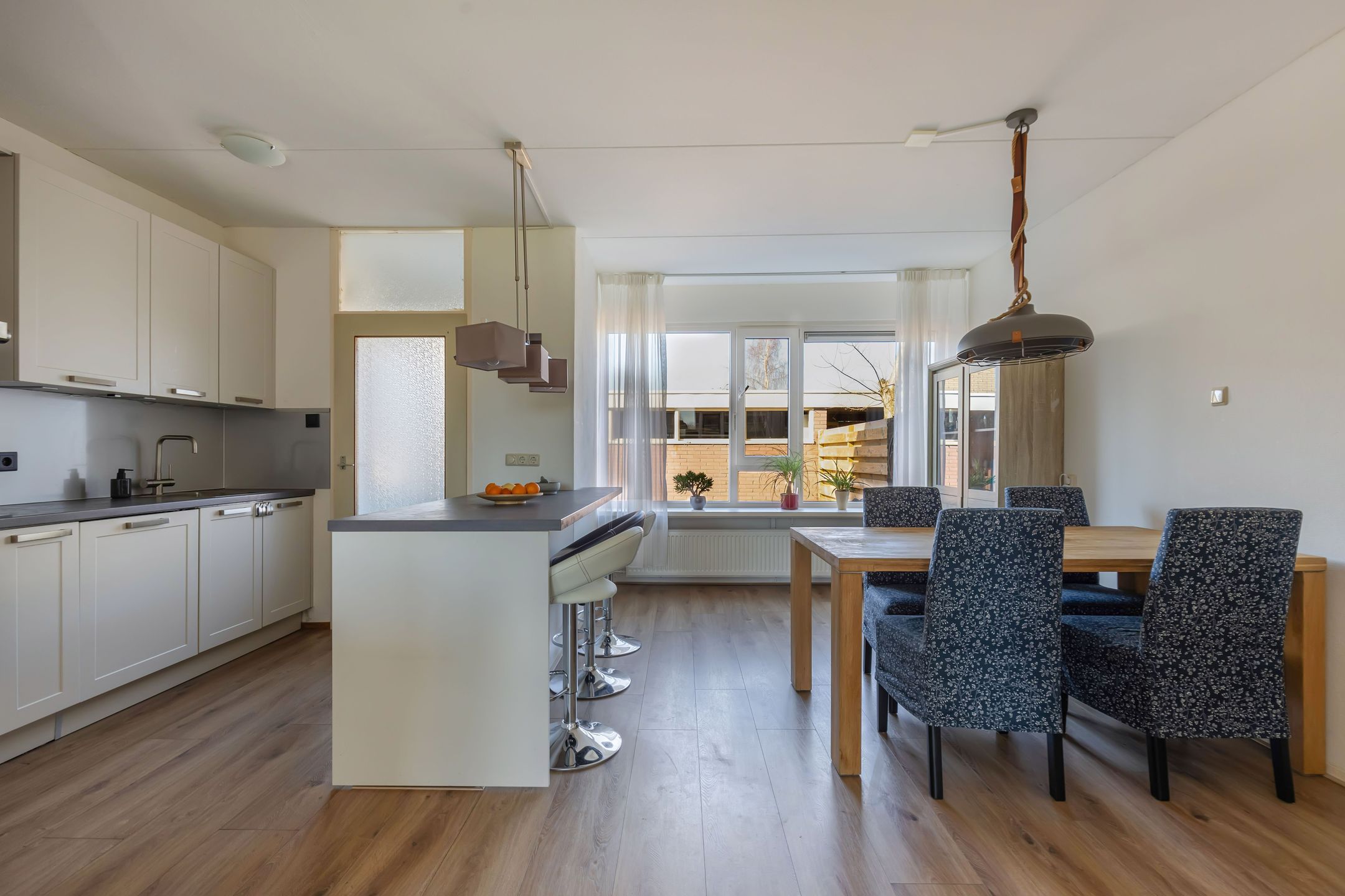 Photo 9 of Omgang 16