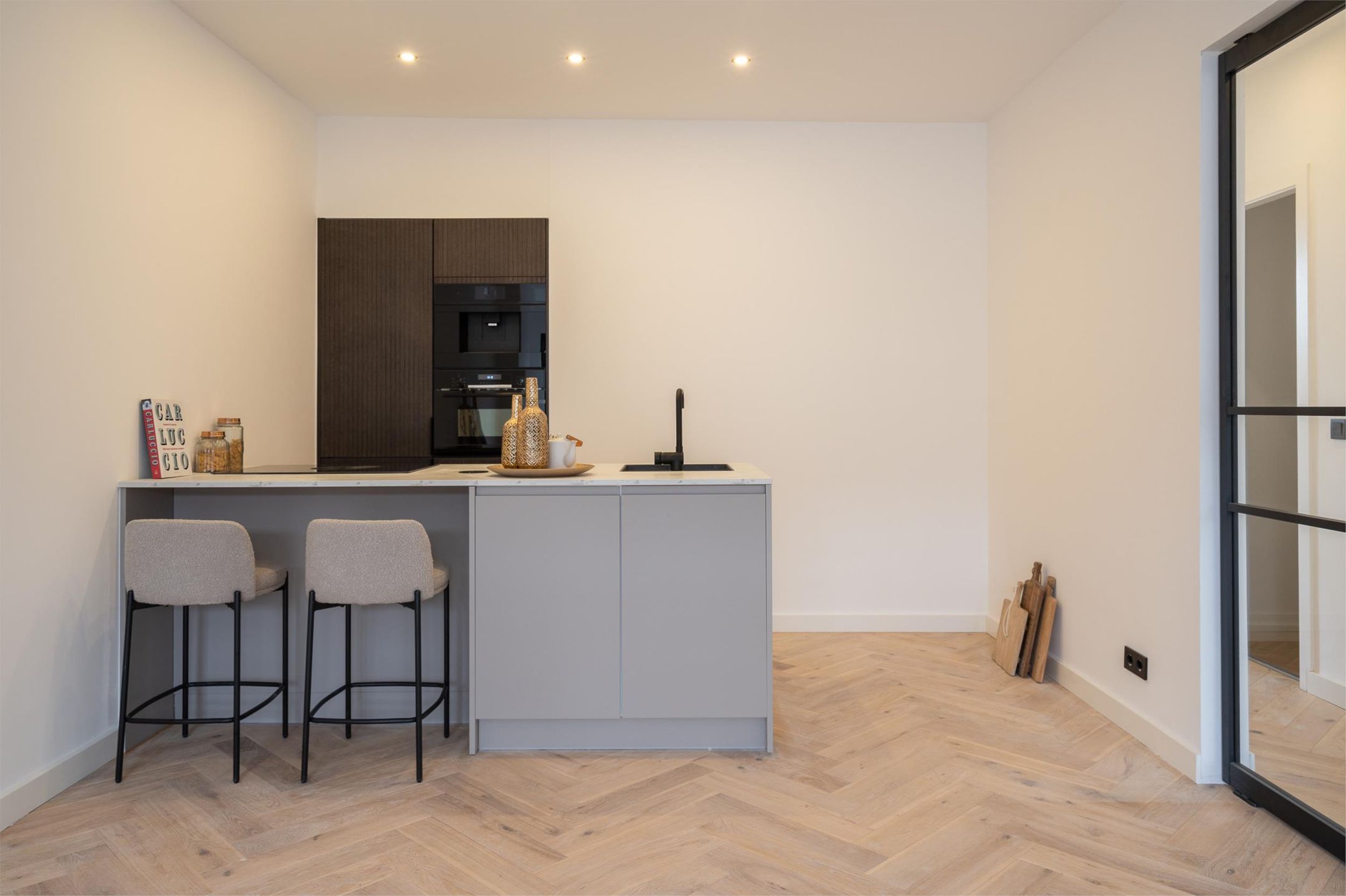 Foto 12 van Willem Buytewechstraat 127-A02