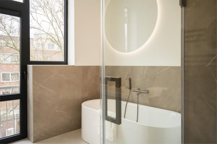 Foto 42 van Willem Buytewechstraat 127-A02