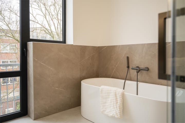 Foto 43 van Willem Buytewechstraat 127-A02