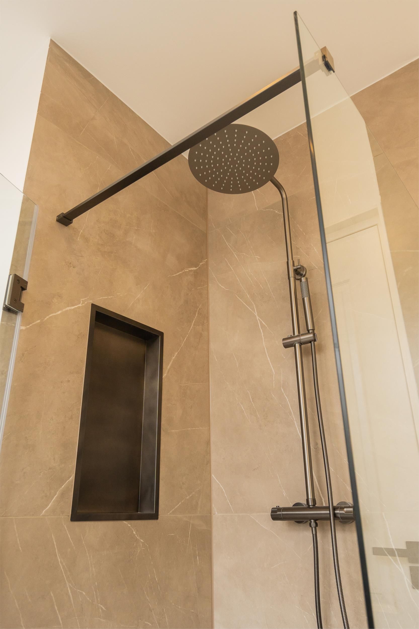 Foto 45 van Willem Buytewechstraat 127-A02