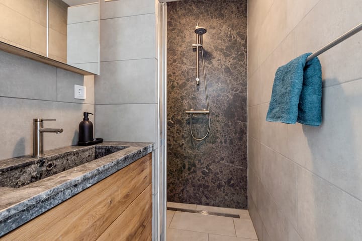 Foto 22 van Ellen 43