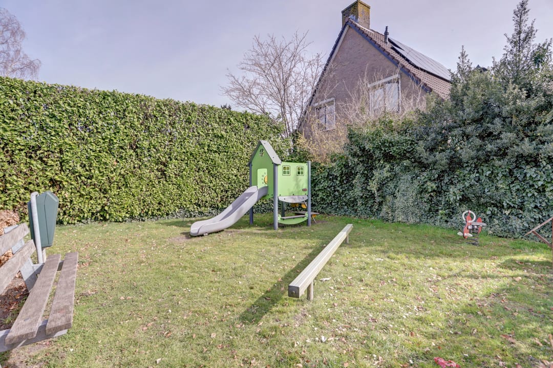 Foto 26 van Burg. Moonshof 13