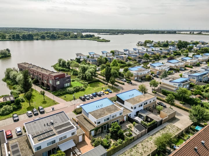 Photo 4 of Workumstraat 18