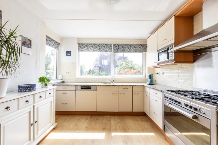 Photo 5 of Workumstraat 18