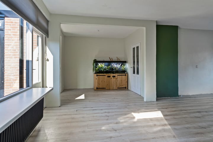 Foto 8 van Elzenstraat 12