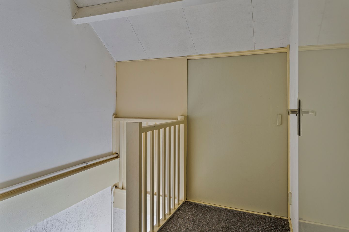 Foto 19 van Elzenstraat 12